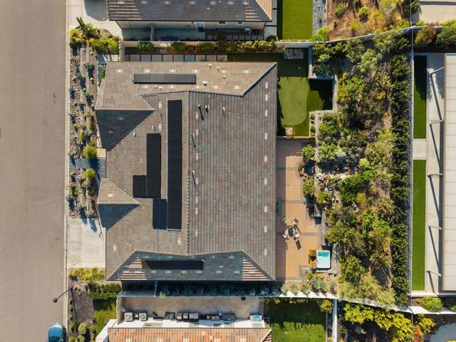 2935 Side Saddle Ln, Escondido, CA 92029