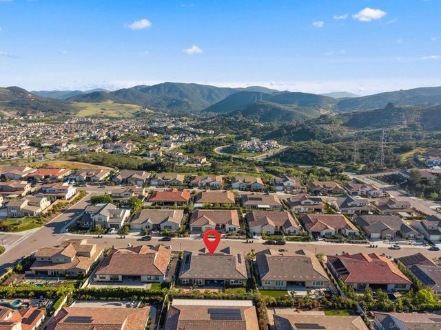 2935 Side Saddle Ln, Escondido, CA 92029