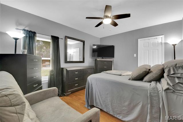 22 Green Acres Road, Bellefontaine Nghbrs, MO 63137