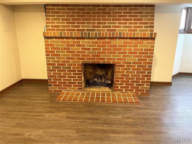 602 BOENECKE Court, Bella Villa, MO 63125