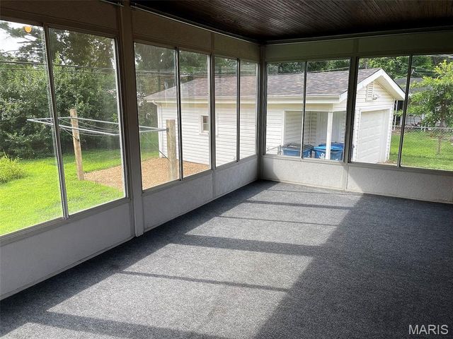 602 BOENECKE Court, Bella Villa, MO 63125