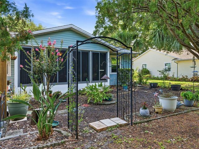 2107 GREENLAW COURT, Leesburg, FL 34788