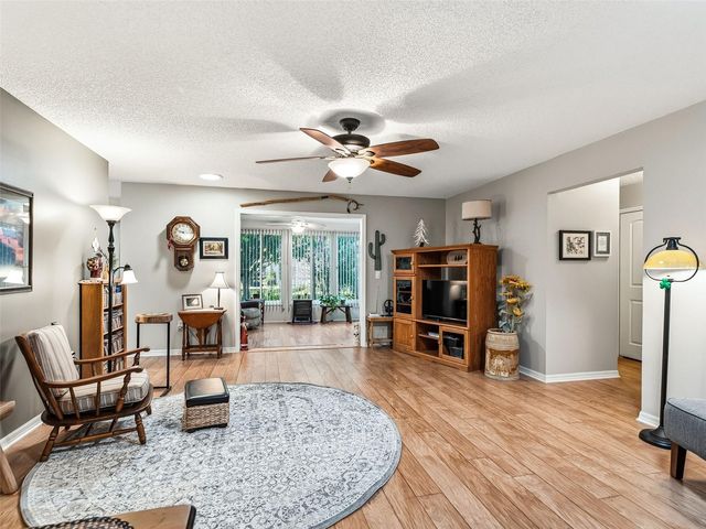 2107 GREENLAW COURT, Leesburg, FL 34788