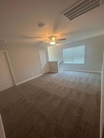 4016 Opal Dr, Hendersonville, TN 37075
