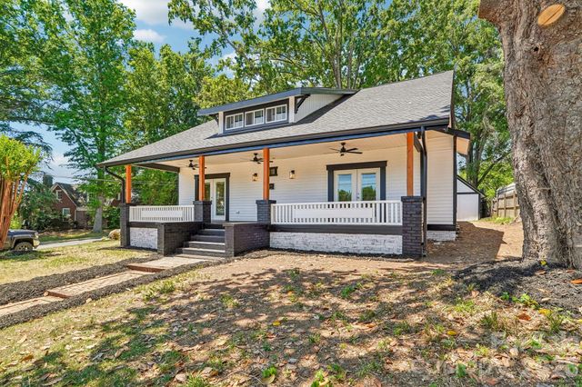 616 14th Street SW, Hickory, NC 28602