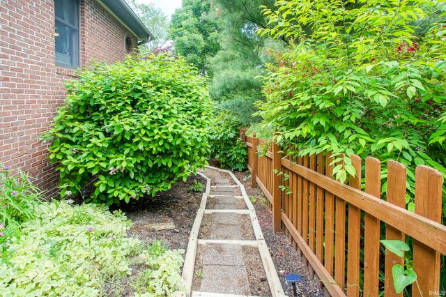 4019 E Bennington Boulevard, Bloomington, IN 47401