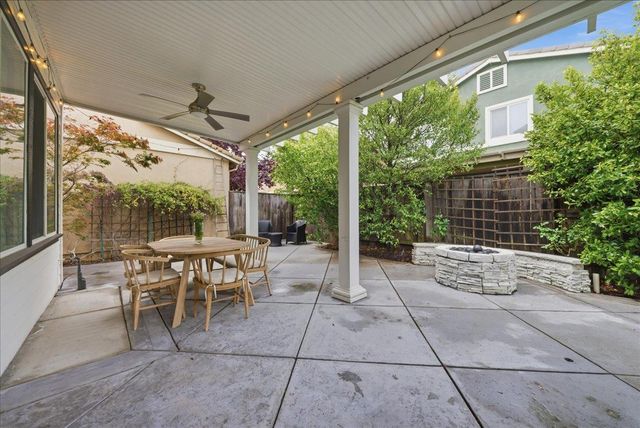 1904 Glenmark Way, Roseville, CA 95747