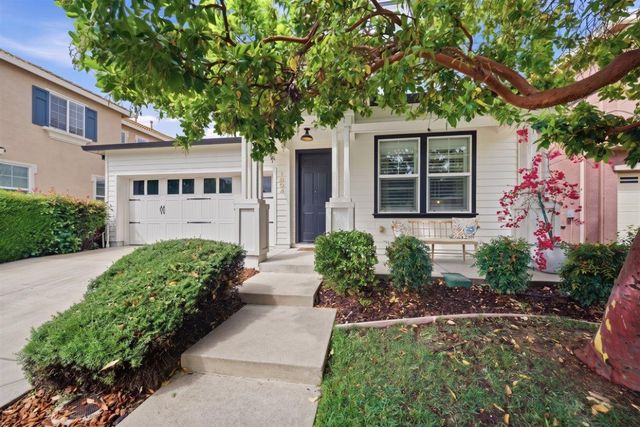 1904 Glenmark Way, Roseville, CA 95747