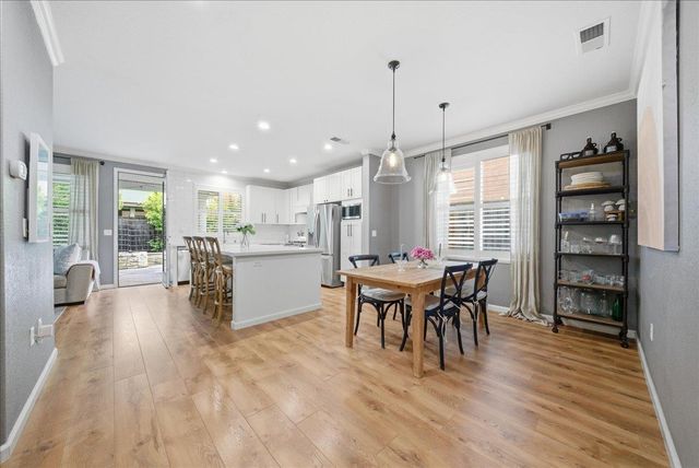 1904 Glenmark Way, Roseville, CA 95747