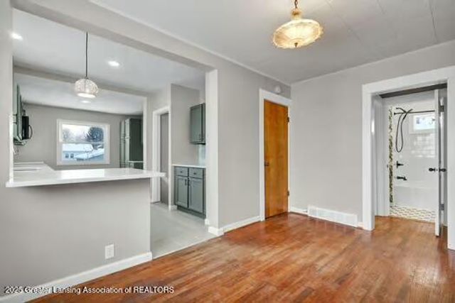 1942 Walnut Street, Holt, MI 48842