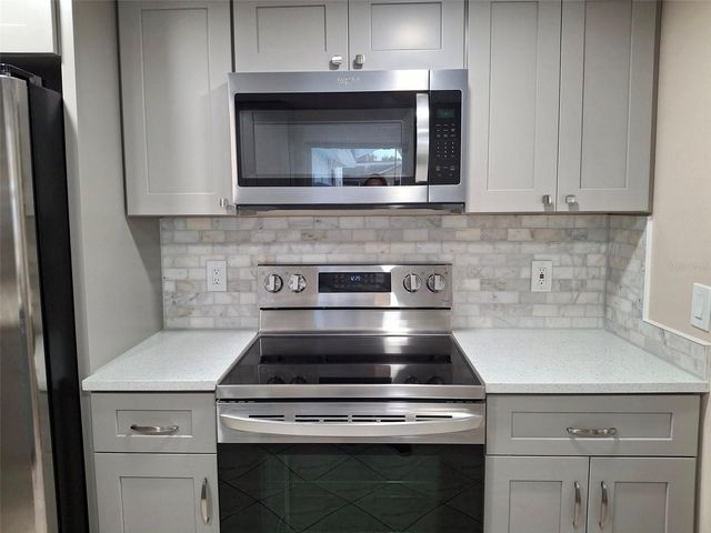 8308 123RD AVENUE, Largo, FL 33773