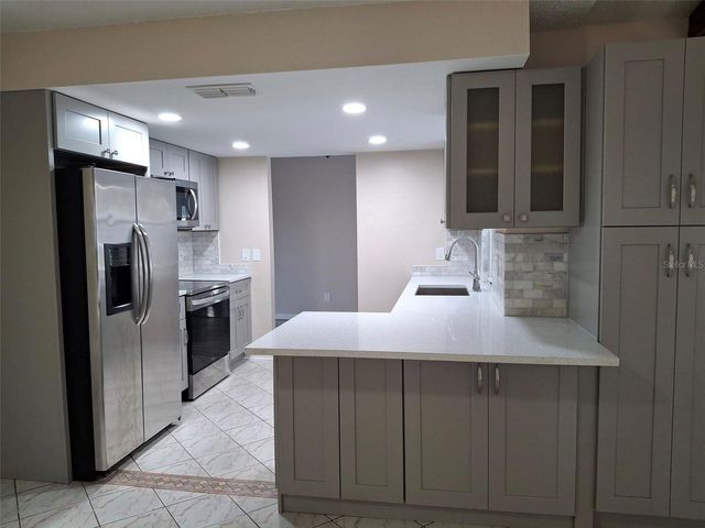 8308 123RD AVENUE, Largo, FL 33773
