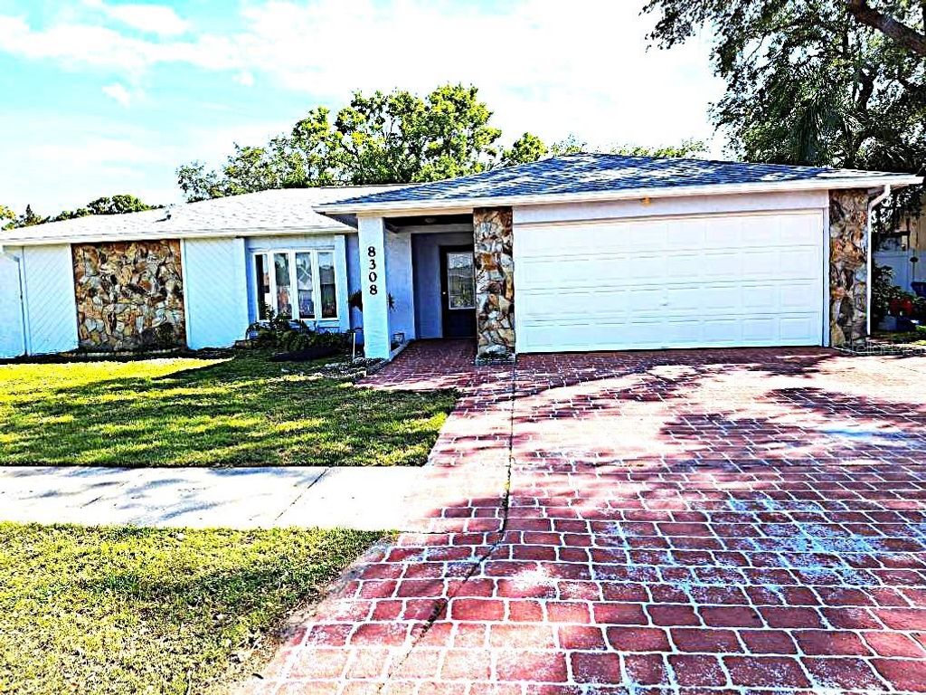 8308 123RD AVENUE, Largo, FL 33773