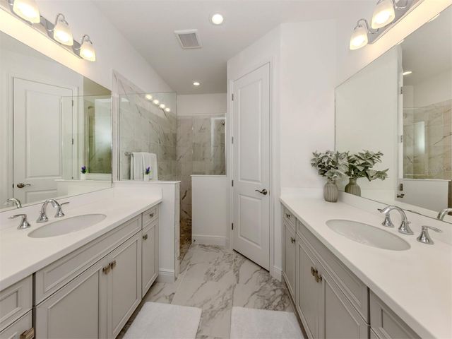 18002 FRANKLIN PARK COURT, Venice, FL 34293