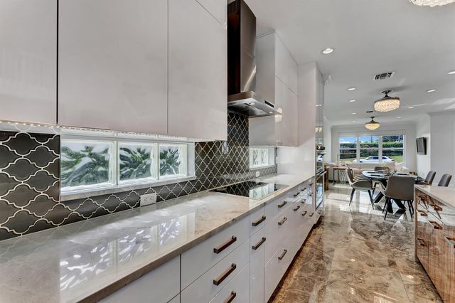 7634 MONARCH Court, Delray Beach, FL 33446