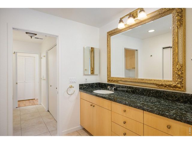 836 Walnut St B, Boulder, CO 80302