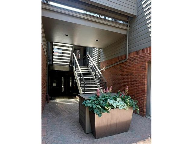 836 Walnut St B, Boulder, CO 80302
