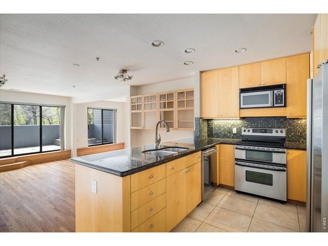 836 Walnut St B, Boulder, CO 80302