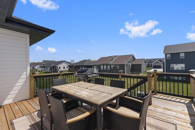 409 E School Road, Cottage Grove, WI 53527