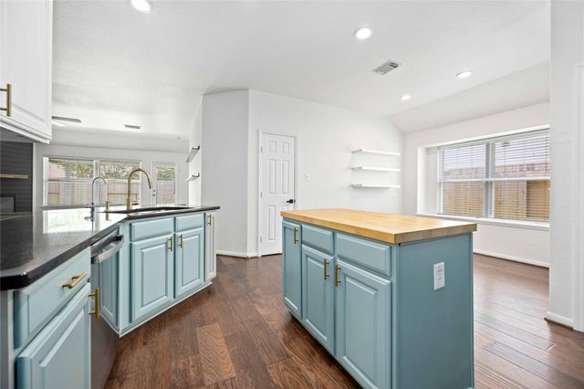 6026 Indian Crk, Missouri City, TX 77459