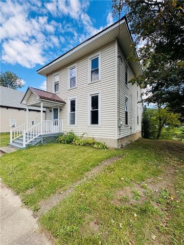 32 Tuscarora Street, Addison, NY 14801