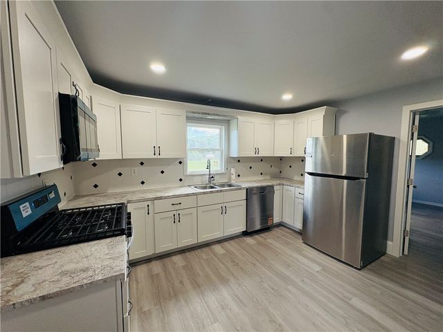 32 Tuscarora Street, Addison, NY 14801