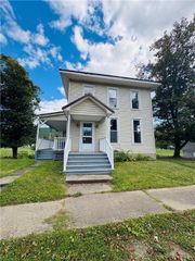 32 Tuscarora Street, Addison, NY 14801