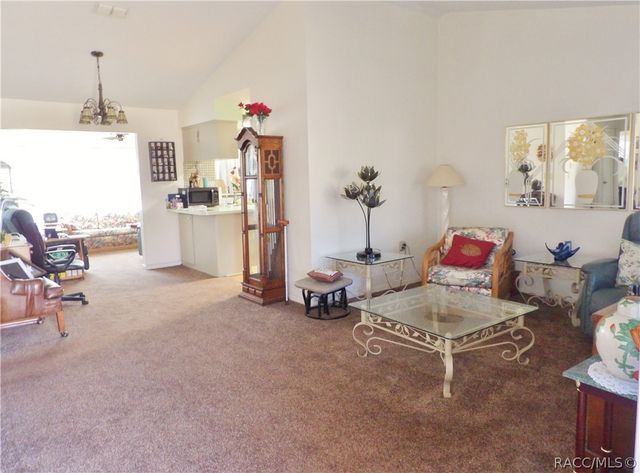 207 S Jeffery Street, Beverly Hills, FL 34465