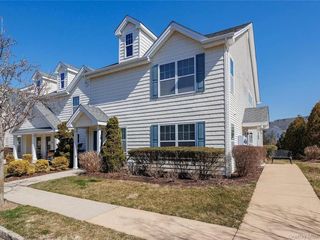 157 Brattle Circle, Melville, NY 11747