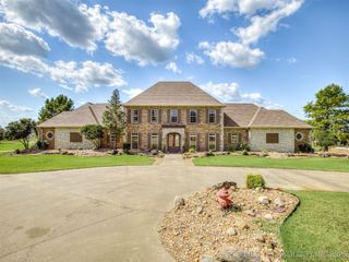 5 Karen Court, Mcalester, OK 74501