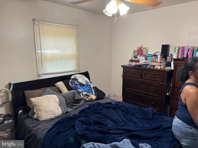 404 NEWELL ST, Fredericksburg, VA 22401