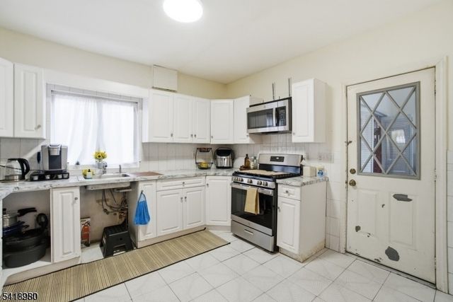 1229 Robert St, Hillside Twp., NJ 07205