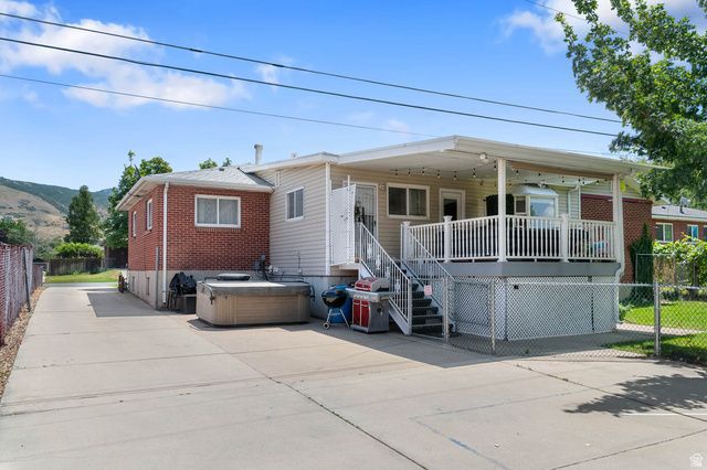 1489 N 400 W, Bountiful, UT 84010