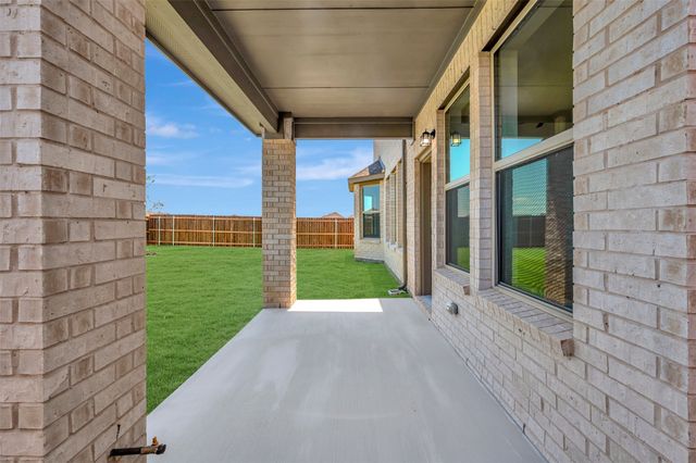 1728 Monarch Haven Way, Oak Point, TX 75068