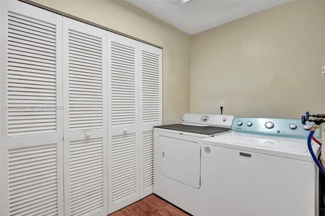 4960 E Sabal Palm Blvd 203, Tamarac, FL 33319