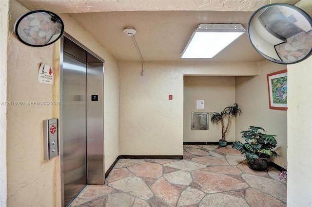 4960 E Sabal Palm Blvd 203, Tamarac, FL 33319