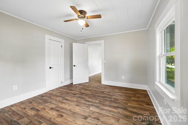 701 N Scruggs Street, Gastonia, NC 28052