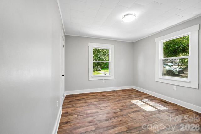 701 N Scruggs Street, Gastonia, NC 28052