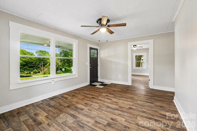 701 N Scruggs Street, Gastonia, NC 28052