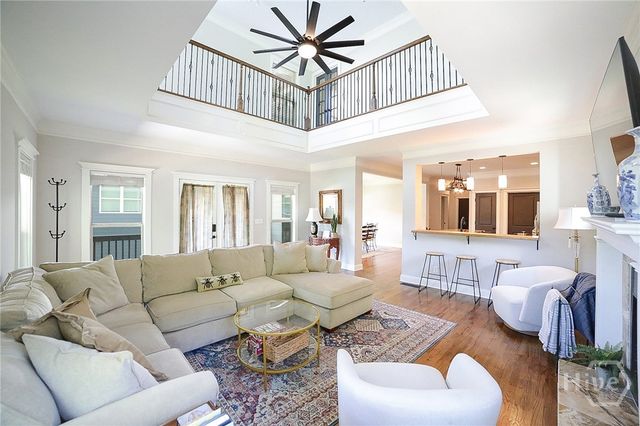 132 N Poplar Street, Athens, GA 30606