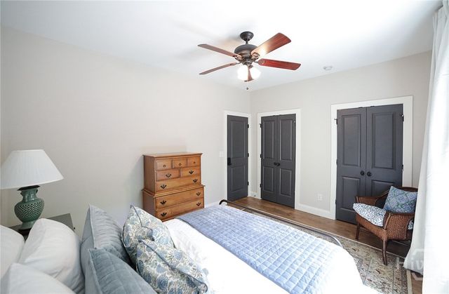 132 N Poplar Street, Athens, GA 30606