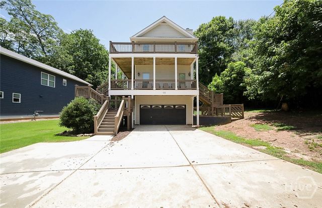 132 N Poplar Street, Athens, GA 30606