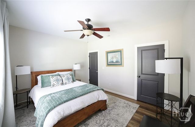 132 N Poplar Street, Athens, GA 30606