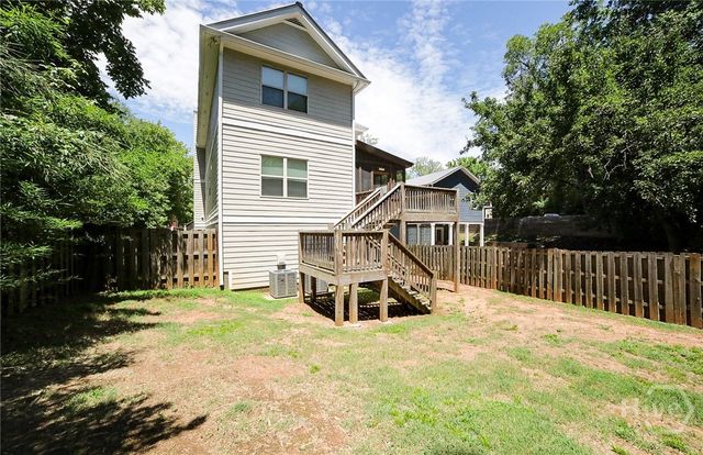 132 N Poplar Street, Athens, GA 30606