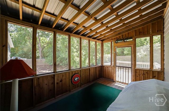 132 N Poplar Street, Athens, GA 30606