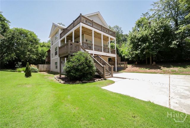 132 N Poplar Street, Athens, GA 30606