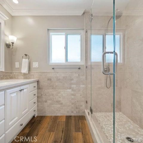 2400 Elden 12, Costa Mesa, CA 92627