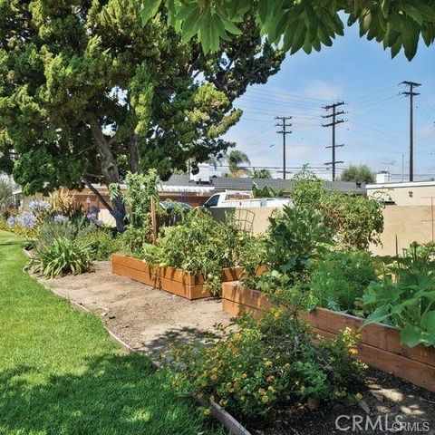 2400 Elden 12, Costa Mesa, CA 92627