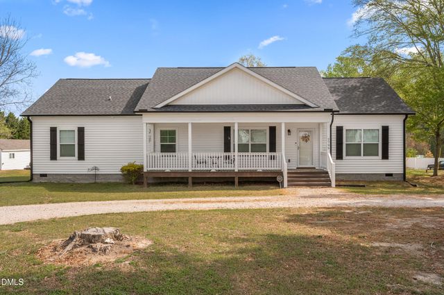 2795 Johnny Baker Road, Willow Springs, NC 27592