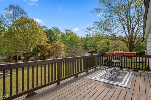 2795 Johnny Baker Road, Willow Springs, NC 27592